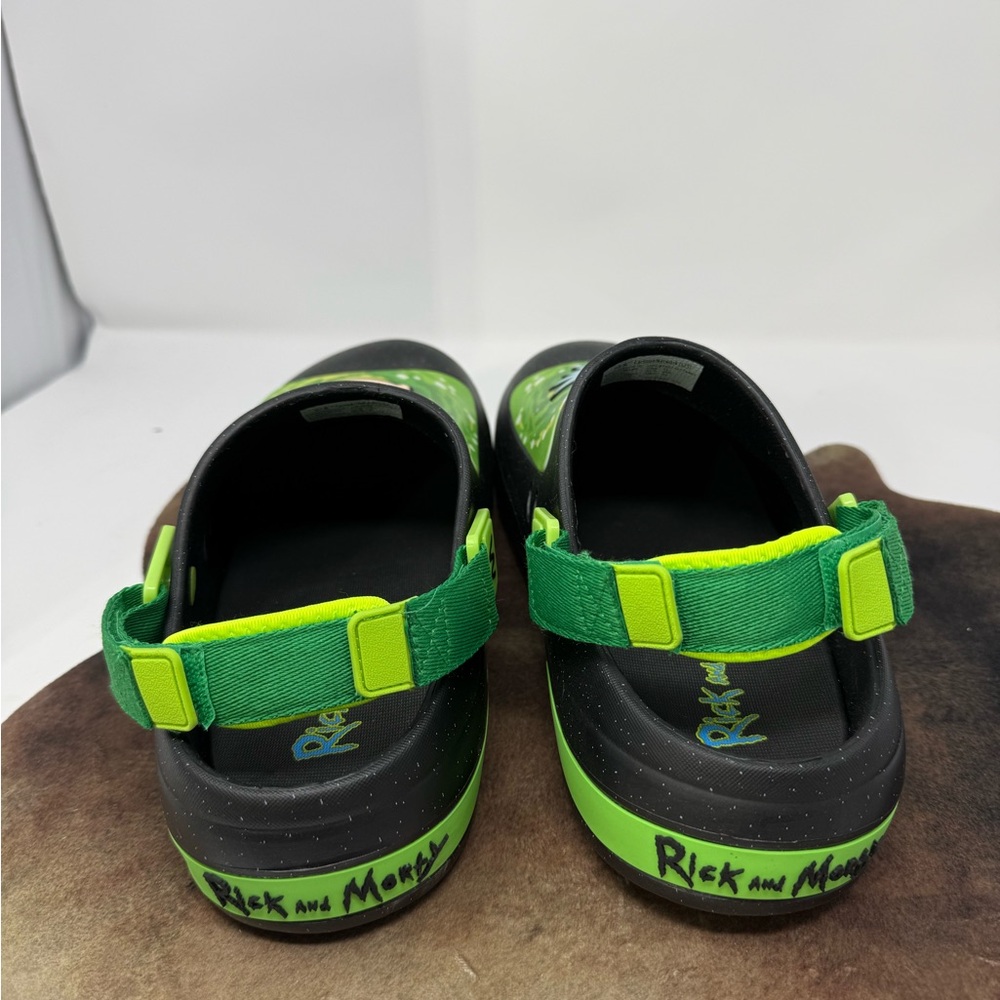 NWOT Cartoon Network Rick & Morty Slip ons with strap sz 12 (AZRNSH) - Picture 3 of 6